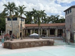 venetian pool hardhat