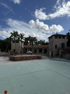 venetian pool hardhat